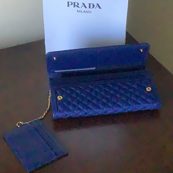 Prada Tessuto Quilted Nylon Flap Wallet 1MH132, Blue - Picture 4 of 7